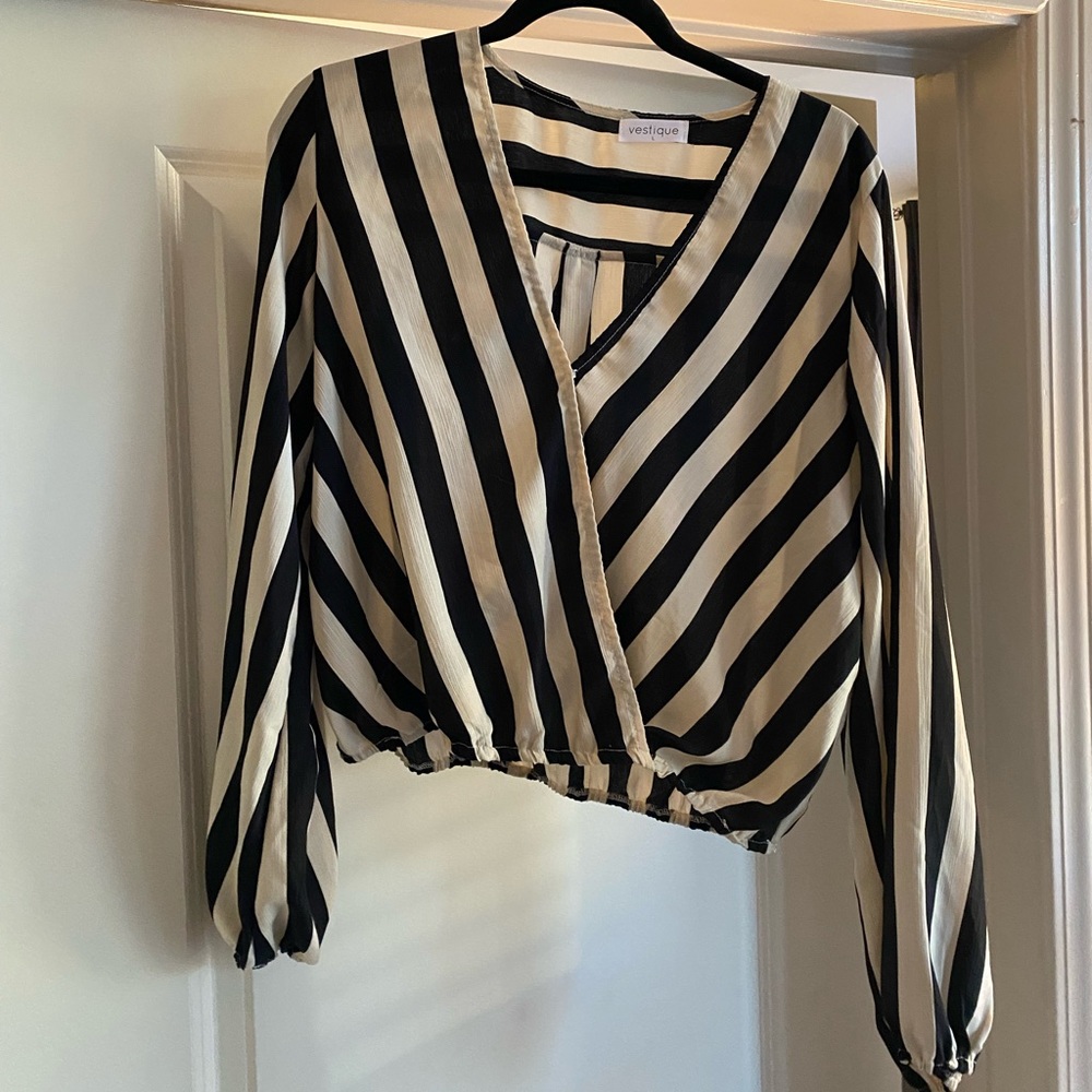 Vestibule L striped top